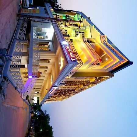 Hotel Swagath Grand Miryalaguda Miriālgūda Exterior foto